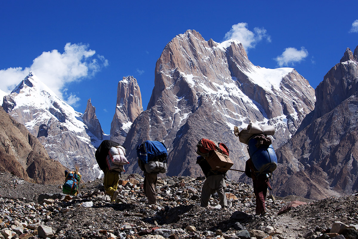 trango-tower